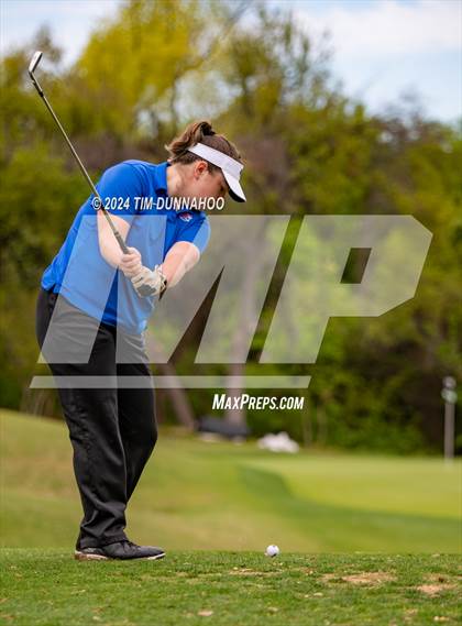 Thumbnail 2 in UIL Golf 5A Region 4 District 25 Tournament photogallery.