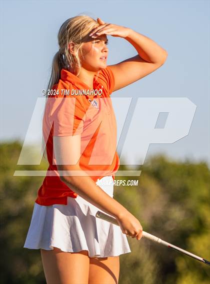 Thumbnail 3 in UIL Golf 5A Region 4 District 25 Tournament photogallery.