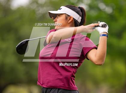 Thumbnail 1 in UIL Golf 5A Region 4 District 25 Tournament photogallery.