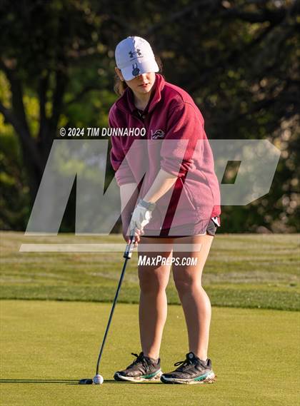 Thumbnail 3 in UIL Golf 5A Region 4 District 25 Tournament photogallery.