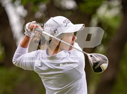 Thumbnail 3 in UIL Golf 5A Region 4 District 25 Tournament photogallery.