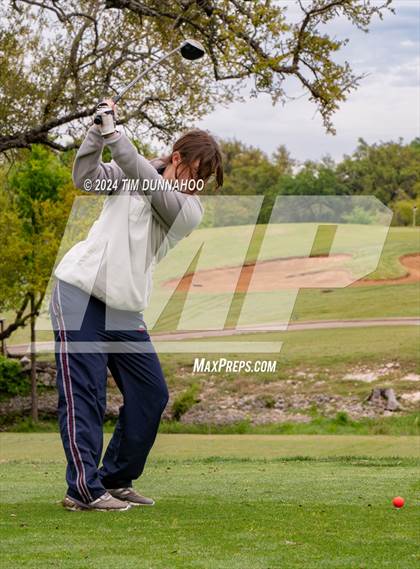 Thumbnail 1 in UIL Golf 5A Region 4 District 25 Tournament photogallery.