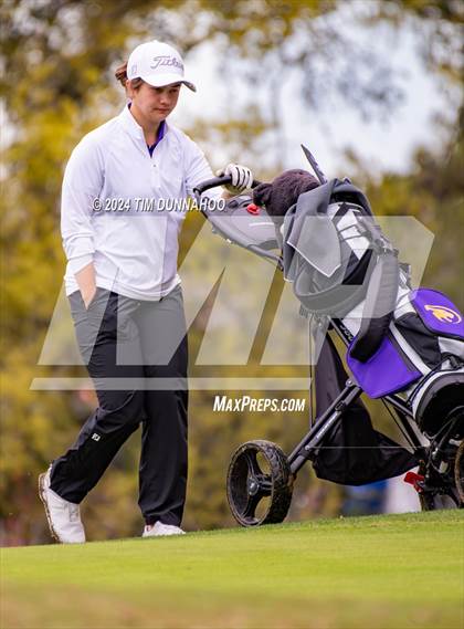 Thumbnail 1 in UIL Golf 5A Region 4 District 25 Tournament photogallery.