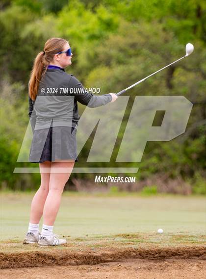 Thumbnail 3 in UIL Golf 5A Region 4 District 25 Tournament photogallery.