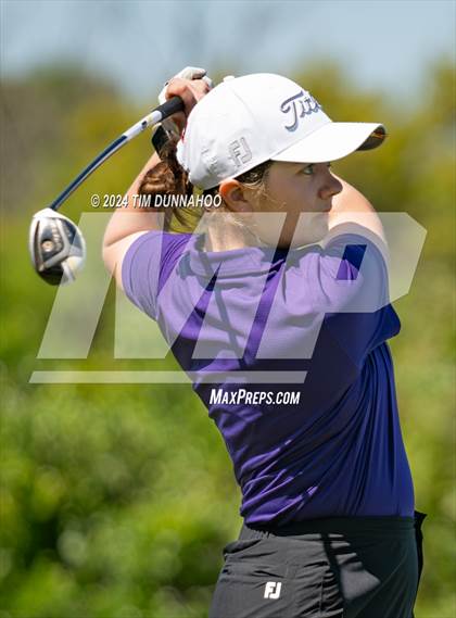 Thumbnail 3 in UIL Golf 5A Region 4 District 25 Tournament photogallery.