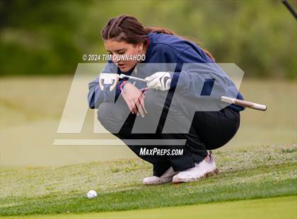 Thumbnail 2 in UIL Golf 5A Region 4 District 25 Tournament photogallery.