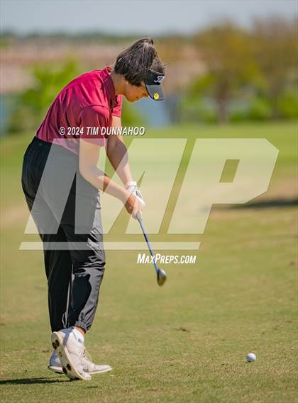 Thumbnail 2 in UIL Golf 5A Region 4 District 25 Tournament photogallery.