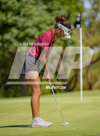 Thumbnail 3 in UIL Golf 5A Region 4 District 25 Tournament photogallery.