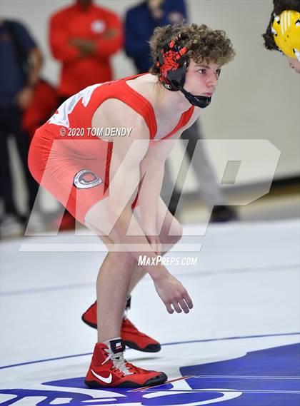Thumbnail 3 in Houston Private School Dual Championships photogallery.
