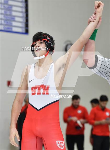 Thumbnail 3 in Houston Private School Dual Championships photogallery.
