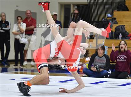 Thumbnail 2 in Houston Private School Dual Championships photogallery.