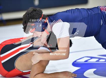 Thumbnail 2 in Houston Private School Dual Championships photogallery.