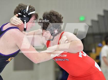 Thumbnail 3 in Houston Private School Dual Championships photogallery.