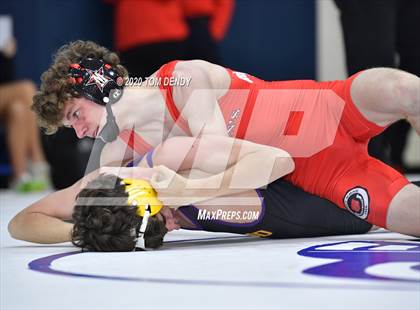 Thumbnail 2 in Houston Private School Dual Championships photogallery.