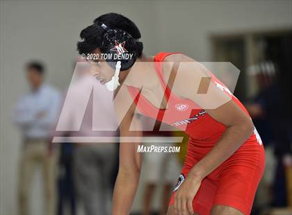 Thumbnail 3 in Houston Private School Dual Championships photogallery.
