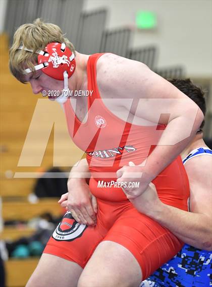 Thumbnail 2 in Houston Private School Dual Championships photogallery.