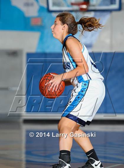 Thumbnail 3 in Beverly Hills @ Saugus photogallery.
