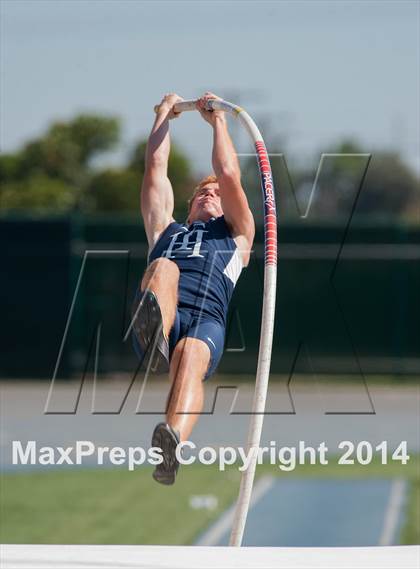 Thumbnail 1 in CIF SS Track and Field Masters Meet (Boys Events) photogallery.