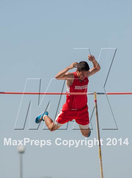 Thumbnail 1 in CIF SS Track and Field Masters Meet (Boys Events) photogallery.