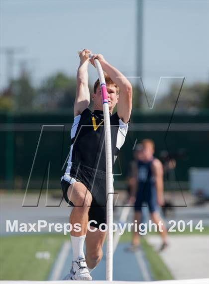 Thumbnail 2 in CIF SS Track and Field Masters Meet (Boys Events) photogallery.