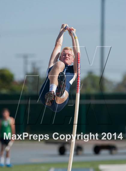 Thumbnail 1 in CIF SS Track and Field Masters Meet (Boys Events) photogallery.