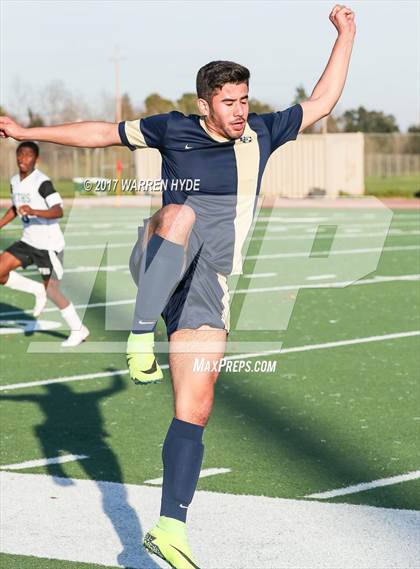 Thumbnail 3 in Elk Grove @ Monterey Trail photogallery.
