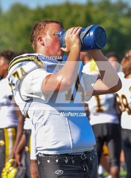 Thumbnail 2 in Shawnee Mission West @ Olathe South photogallery.
