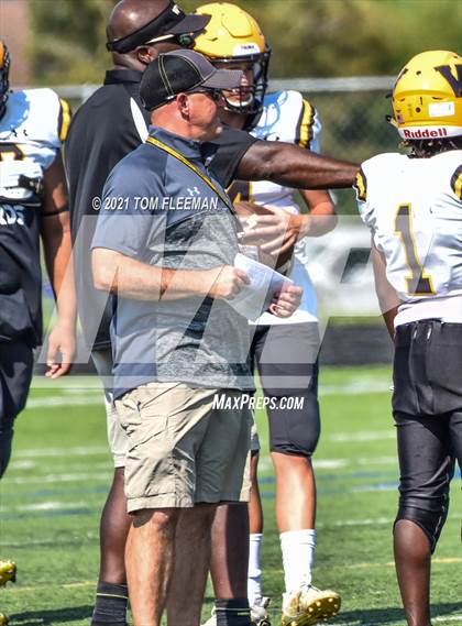 Thumbnail 2 in Shawnee Mission West @ Olathe South photogallery.