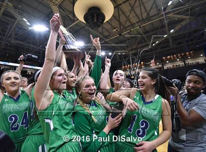 Thumbnail 3 in ThunderRidge vs. Highlands Ranch (CHSAA 5A Final) photogallery.