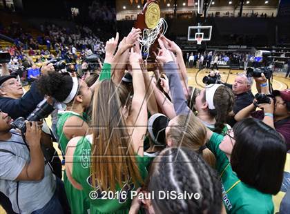 Thumbnail 3 in ThunderRidge vs. Highlands Ranch (CHSAA 5A Final) photogallery.