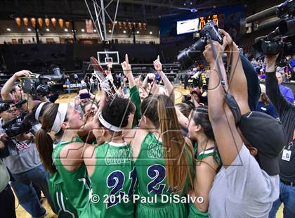 Thumbnail 2 in ThunderRidge vs. Highlands Ranch (CHSAA 5A Final) photogallery.