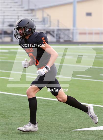 Thumbnail 3 in Grand Saline vs West Rusk photogallery.