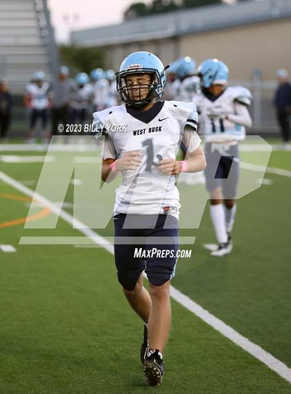 Thumbnail 2 in Grand Saline vs West Rusk photogallery.