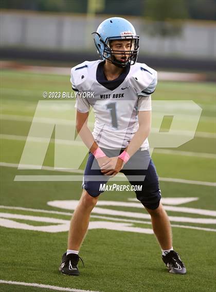 Thumbnail 2 in Grand Saline vs West Rusk photogallery.