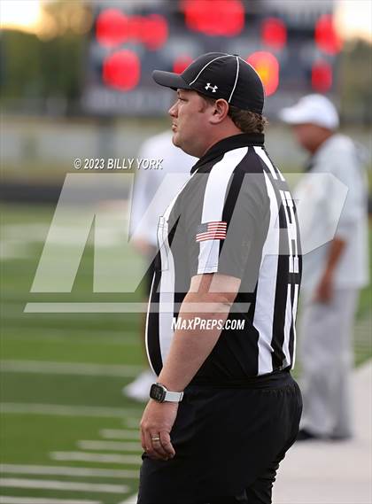Thumbnail 2 in Grand Saline vs West Rusk photogallery.