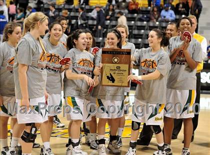 Thumbnail 2 in St. Joseph vs. Windward (CIF SS D4A Final) photogallery.