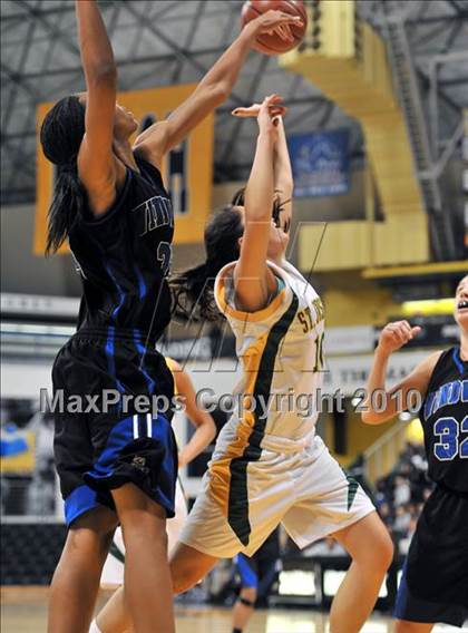 Thumbnail 2 in St. Joseph vs. Windward (CIF SS D4A Final) photogallery.