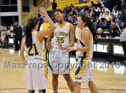 Thumbnail 1 in St. Joseph vs. Windward (CIF SS D4A Final) photogallery.