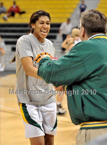 Thumbnail 2 in St. Joseph vs. Windward (CIF SS D4A Final) photogallery.