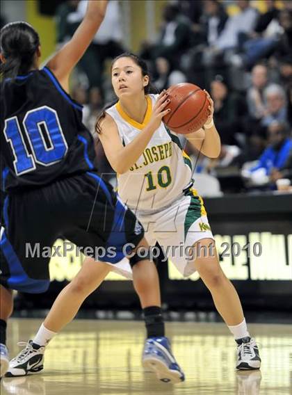 Thumbnail 1 in St. Joseph vs. Windward (CIF SS D4A Final) photogallery.