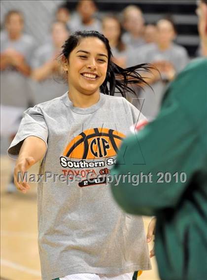 Thumbnail 1 in St. Joseph vs. Windward (CIF SS D4A Final) photogallery.