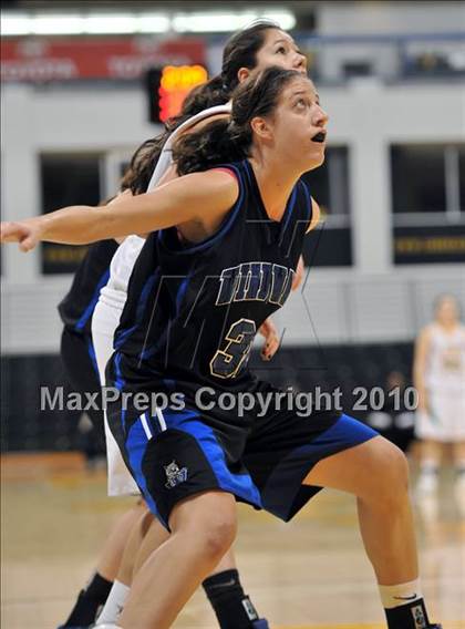 Thumbnail 3 in St. Joseph vs. Windward (CIF SS D4A Final) photogallery.