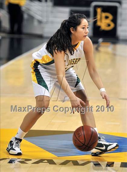 Thumbnail 3 in St. Joseph vs. Windward (CIF SS D4A Final) photogallery.