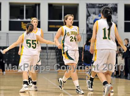 Thumbnail 3 in St. Joseph vs. Windward (CIF SS D4A Final) photogallery.