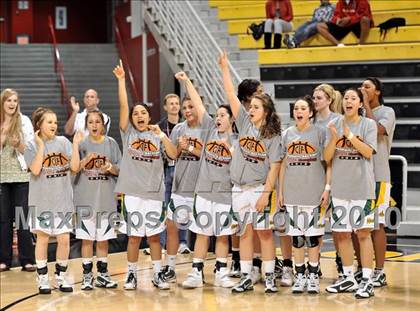 Thumbnail 1 in St. Joseph vs. Windward (CIF SS D4A Final) photogallery.