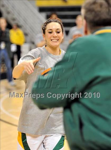 Thumbnail 3 in St. Joseph vs. Windward (CIF SS D4A Final) photogallery.