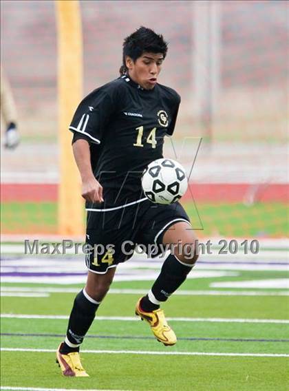 Thumbnail 1 in Angleton vs Galena Park (Angleton Wildcat Invitational) photogallery.