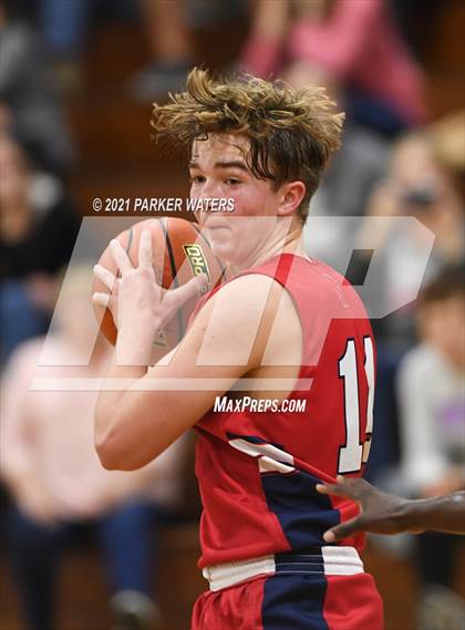 Thumbnail 2 in St. Martin's Episcopal @ John Curtis Christian (John Curtis Invitational) photogallery.