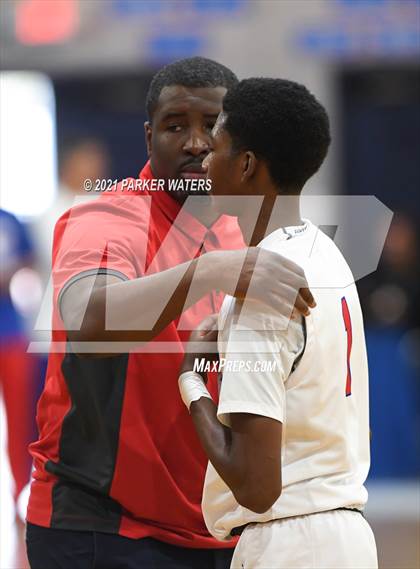 Thumbnail 2 in St. Martin's Episcopal @ John Curtis Christian (John Curtis Invitational) photogallery.