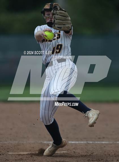 Thumbnail 3 in Olentangy Liberty vs Lancaster (OHSAA D1 District Final) photogallery.